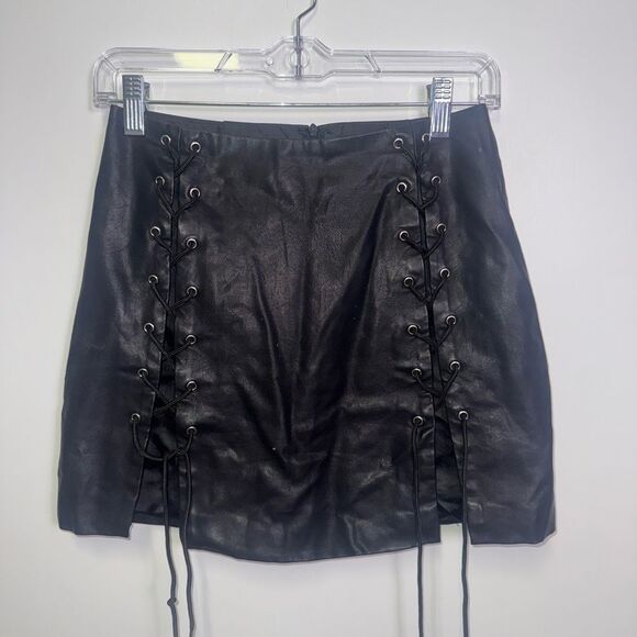 Forever 21 Black Lace-Up Mini Skirt - Picture 2 of 4